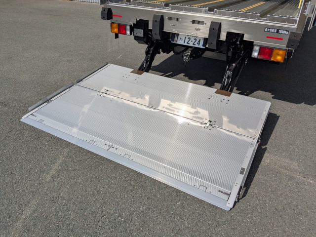 三菱ふそう ファイター 中型 冷蔵冷凍バン 2KG-FK65F(113553) 38枚目