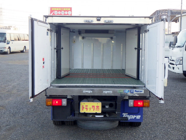 日野 デュトロ 小型 冷蔵冷凍バン 2RG-XZC605M(112291) 7枚目