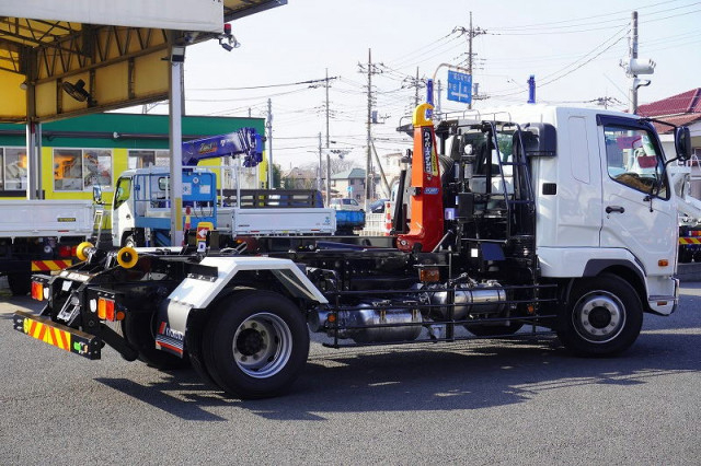 三菱ふそう ファイター 増トン コンテナ専用車 2KG-FK62FZ(107683) 8枚目