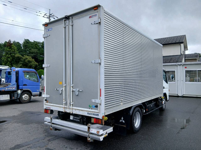 三菱ふそう キャンター 小型 バン 2PG-FEAV0(112316) 5枚目
