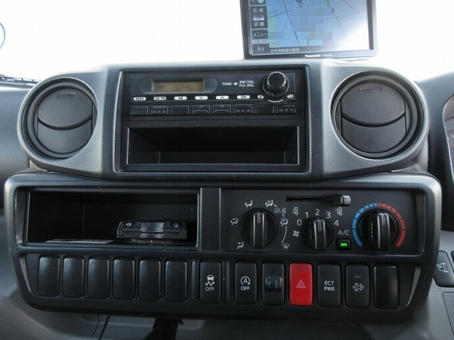 トヨタ ダイナ 小型 バン TKG-XZU605(9237) 36枚目