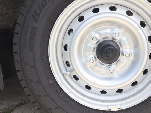 トヨタ ライトエース 小型 平ボディ DBF-S402U(109752) 20枚目