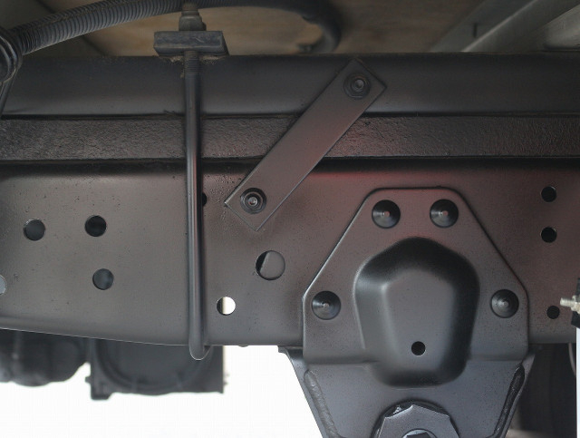 いすゞ エルフ 小型 バン TRG-NLR85AN(110277) 33枚目