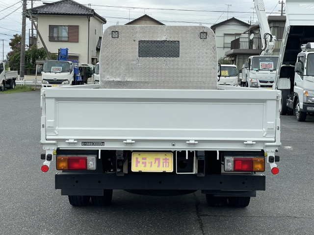 日野 デュトロ 小型 平ボディ 2RG-XZU655M(111637) 6枚目
