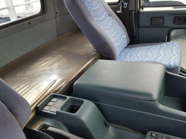 UDトラックス（日産） コンドル 中型 Translation missing: ja.item.body_keijou_enum.body_keijou_almi_block PB-MK37A(7649) 18枚目