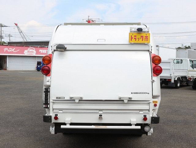 いすゞ エルフ 小型 塵芥車（プレス式） TKG-NMR85AN(109429) 6枚目