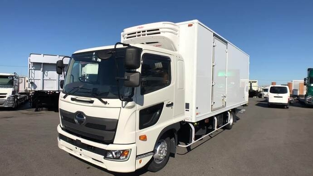 日野 レンジャー 中型 冷蔵冷凍バン 2KG-FD2ABA(37349) 1枚目
