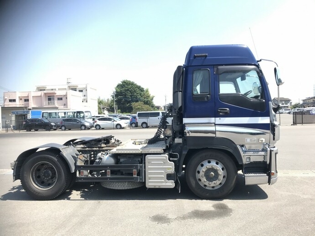 いすゞ ギガ 大型 トラクタ QKG-EXD52AE(7410) 6枚目