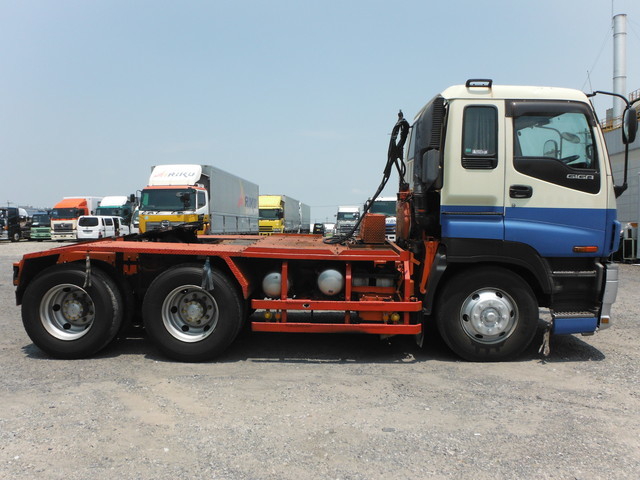 いすゞ ギガ 大型 トラクタ PJ-EXZ52J6(1101) 6枚目