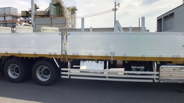 いすゞ ギガ 大型 平ボディ 2PG-CYM77C(34686) 28枚目