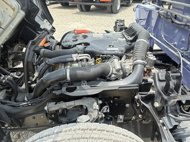 マツダ タイタン 小型 平ボディ（クレーン付） BDG-LMR85AR(110190) 25枚目