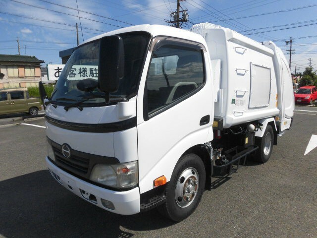 日野 デュトロ 小型 塵芥車（プレス式） BDG-XZU304X(7146) 1枚目