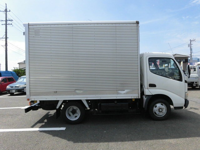 トヨタ トヨエース 小型 バン BDG-XZU308(7172) 7枚目