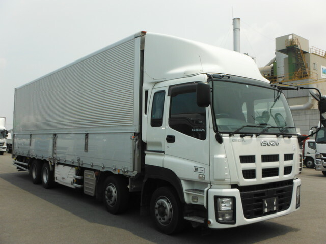 いすゞ ギガ 大型 冷蔵冷凍ウィング QKG-CYJ77A(32762) 3枚目