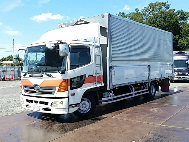 日野 レンジャー 中型 ウィング ADG-FD7JLWA(7047) 1枚目