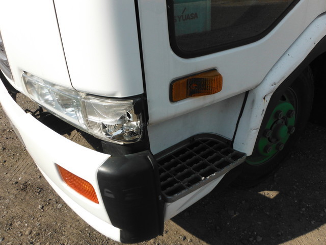 UDトラックス（日産） コンドル 中型 幌車 KK-MK25A(1832) 4枚目