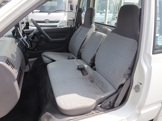 トヨタ タウンエース 小型 平ボディ GK-KM70(109290) 34枚目