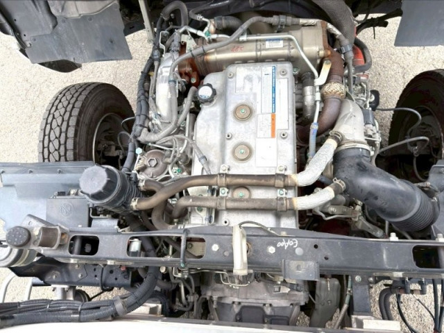 日野 デュトロ 中型 冷蔵冷凍バン 2KG-FC2ABG(105593) 21枚目