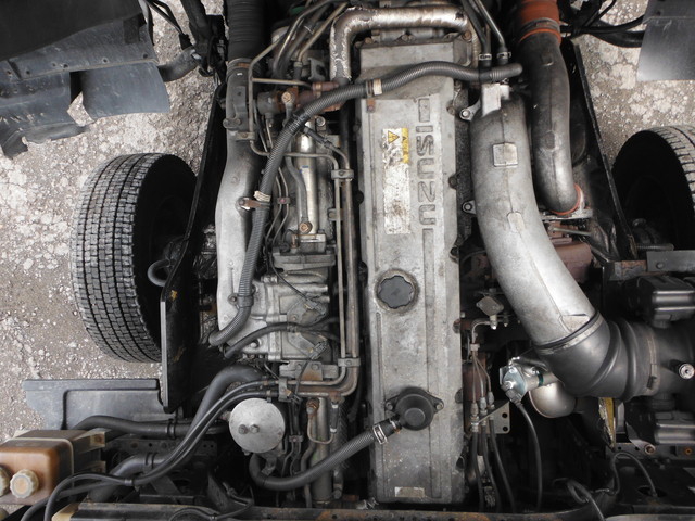 いすゞ ギガ 大型 冷蔵冷凍バン PJ-CYJ51W6(1870) 21枚目