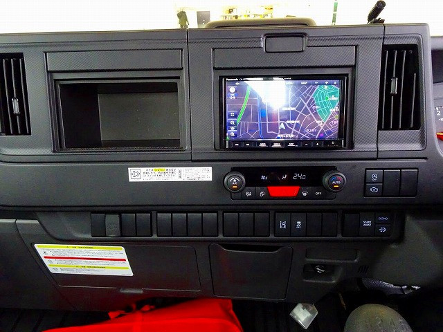 いすゞ エルフ 小型 平ボディ 2RG-NPR88AC(112805) 11枚目