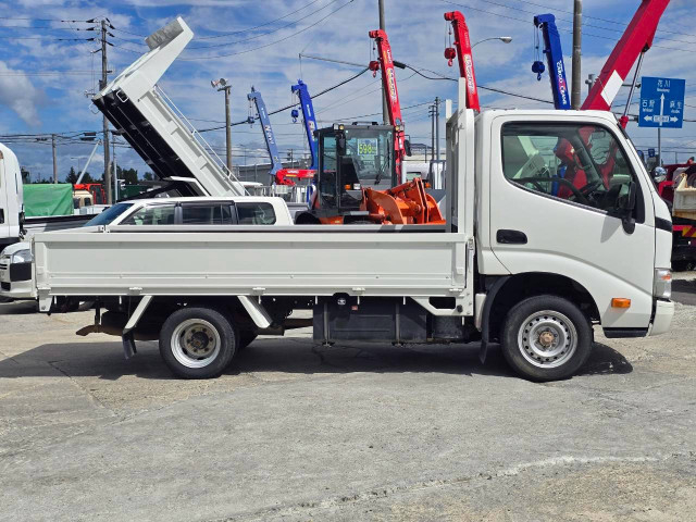 トヨタ ダイナ 小型 平ボディ QDF-KDY231(111526) 4枚目