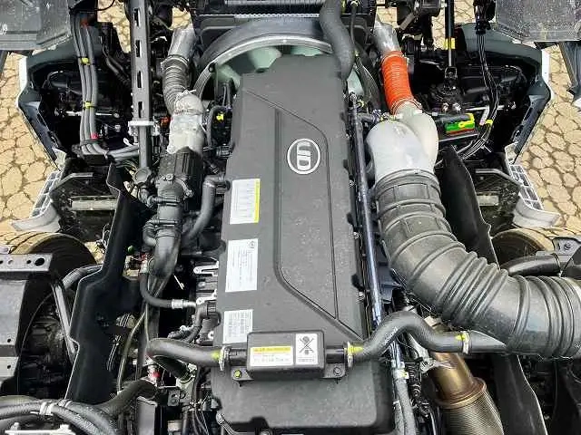 日産自動車 クオン 大型 トラクタ 2RG-GK5DAD(106707) 43枚目