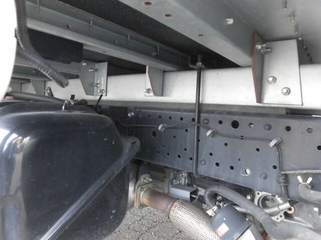 いすゞ エルフ 小型 バン TRG-NLR85AN(7130) 25枚目