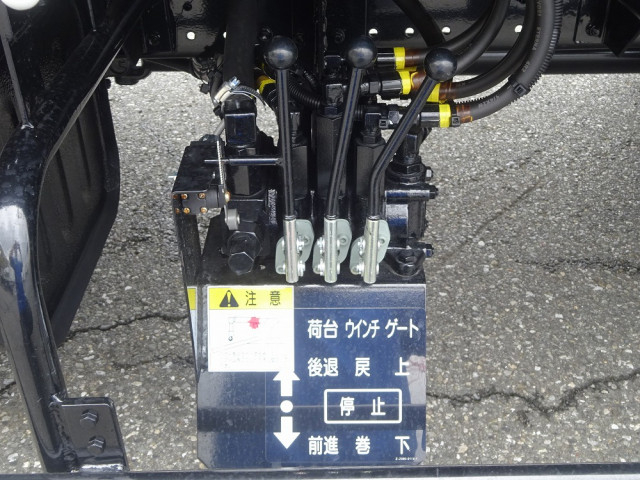 日野 デュトロ 中型 平ボディ（クレーン付） 2KG-XZU730M(113162) 14枚目