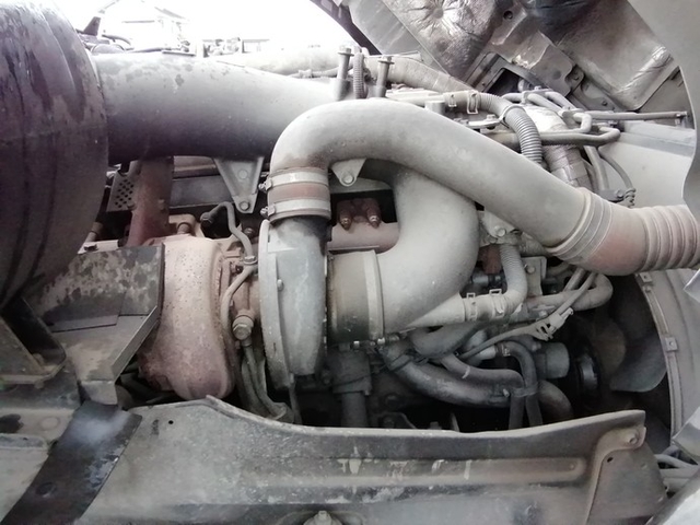 いすゞ ギガ 大型 トラクタ PKG-EXD52E8(3795) 44枚目