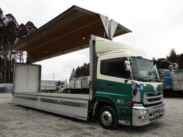 UDトラックス（日産） クオン 大型 ウィング PKG-CG4ZA(9264) 37枚目