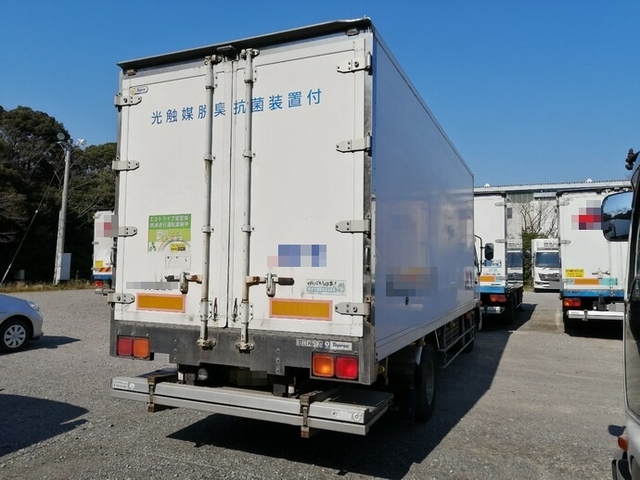 UDトラックス（日産） コンドル 中型 冷蔵冷凍バン PB-MK36B(5670) 17枚目