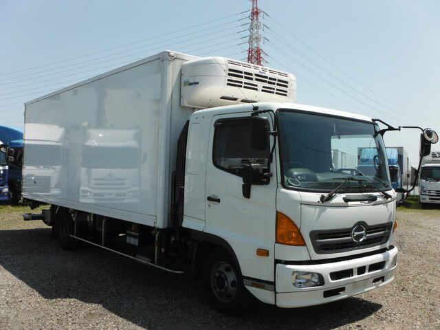 日野 レンジャー 中型 冷蔵冷凍バン TKG-FD7JLAG(10253) 2枚目