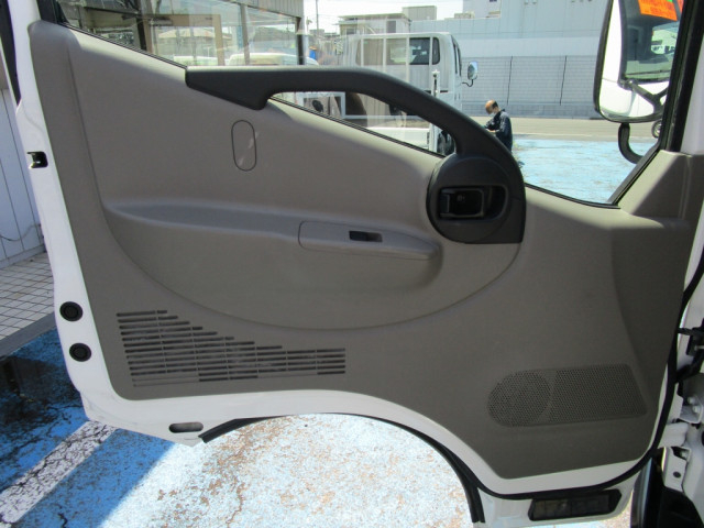日産自動車 アトラス 小型 平ボディ CBF-SQ2F24(105368) 30枚目