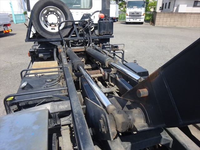 いすゞ フォワード 増トン コンテナ専用車 PDG-FTR34S2(110687) 20枚目