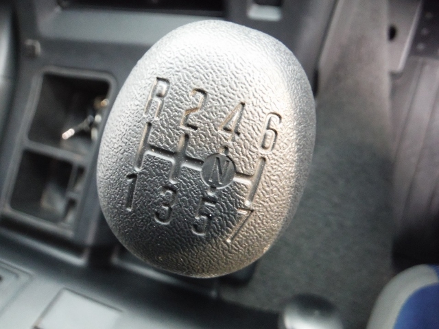 いすゞ ギガ 大型 ウィング PDG-CYL77V8(1467) 10枚目