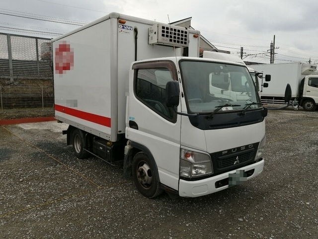 三菱ふそう キャンター 小型 冷蔵冷凍バン PDG-FB70B(5570) 3枚目