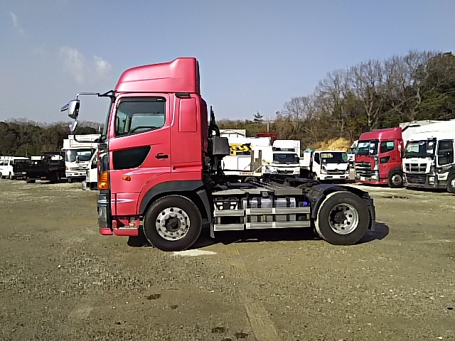 日野 プロフィア 大型 トラクタ QPG-SH1EDDG(8402) 4枚目