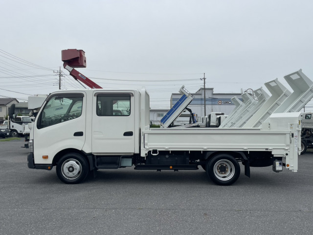 トヨタ ダイナ 小型 Wキャブ 2RG-XZU710(109718) 8枚目