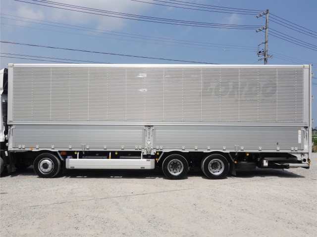 UDトラックス（日産） クオン 大型 ウィング QPG-CG5ZA(109448) 8枚目