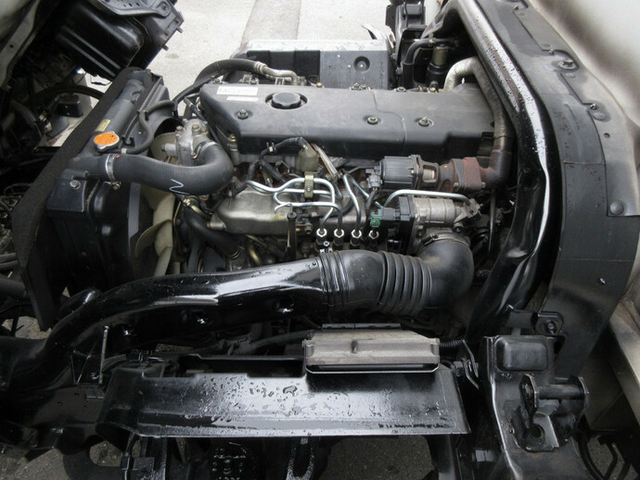 いすゞ エルフ 小型 幌車（ウィング式） KR-NPR81LAR(9233) 19枚目
