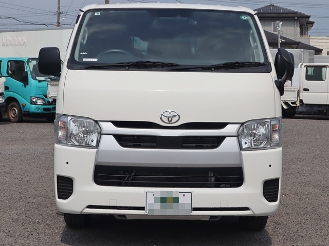 トヨタ ハイエース 小型 アルミバン 3DF-GDH201V(88040) 3枚目