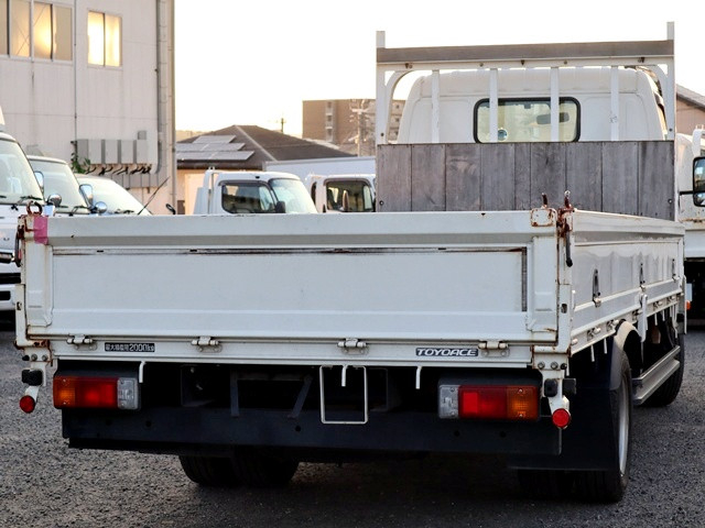 トヨタ トヨエース 小型 平ボディ TPG-XZU655(113096) 3枚目