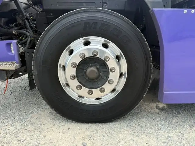 いすゞ ギガ 大型 トラクタ QKG-EXD52BD(108639) 9枚目