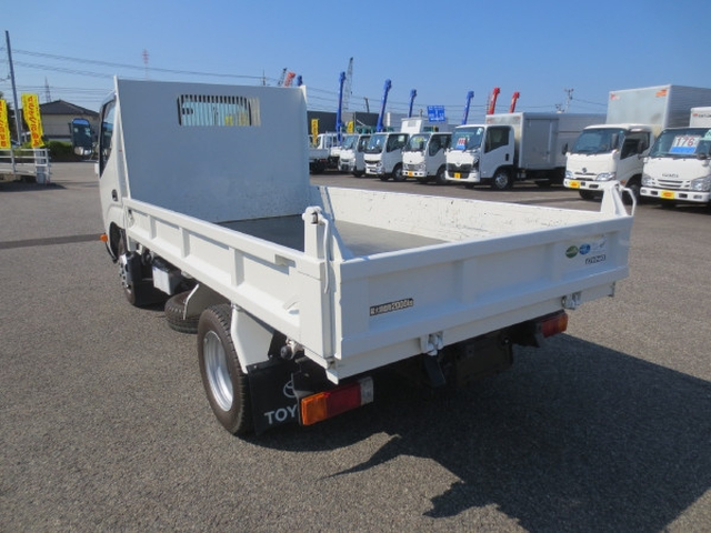 トヨタ ダイナ 小型 土砂ダンプ 2RG-XZC600D(109800) 5枚目