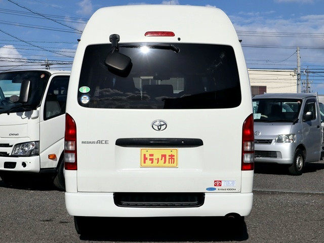 トヨタ レジアスエース 小型 バン LDF-KDH206K(109952) 6枚目