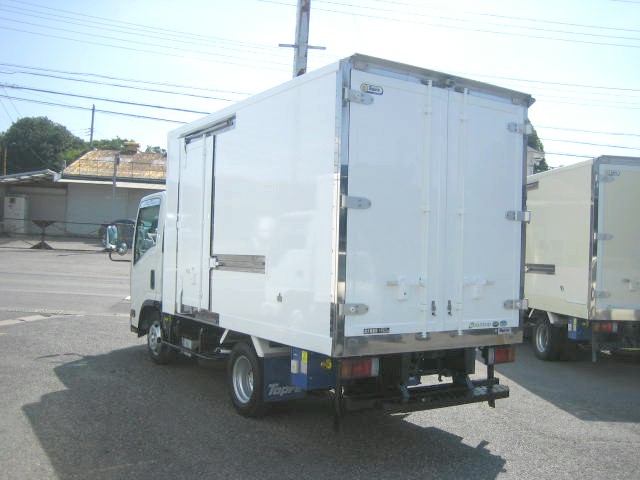 いすゞ エルフ 小型 冷凍冷蔵バン TRG-NLR85AN(88636) 4枚目