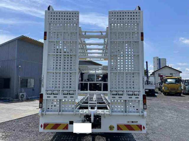 三菱ふそう ファイター 増トン 車載専用車 2KG-FK62FZ(88741) 4枚目