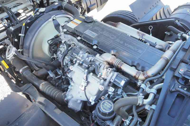 三菱ふそう ファイター 増トン 車載専用車 2KG-FK62FZ(88741) 38枚目