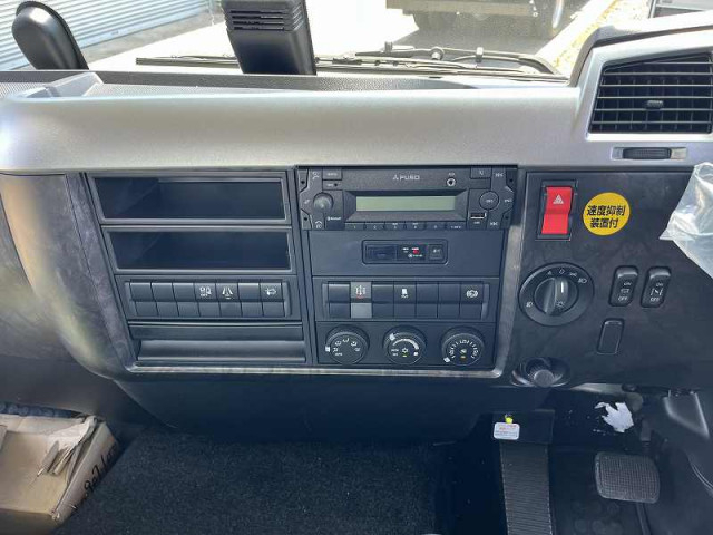 三菱ふそう ファイター 増トン 車載専用車 2KG-FK62FZ(88741) 43枚目
