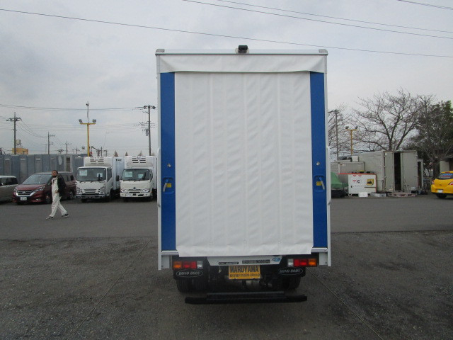 三菱ふそう キャンター 小型 アルミバン 2RG-FBA20(88747) 7枚目